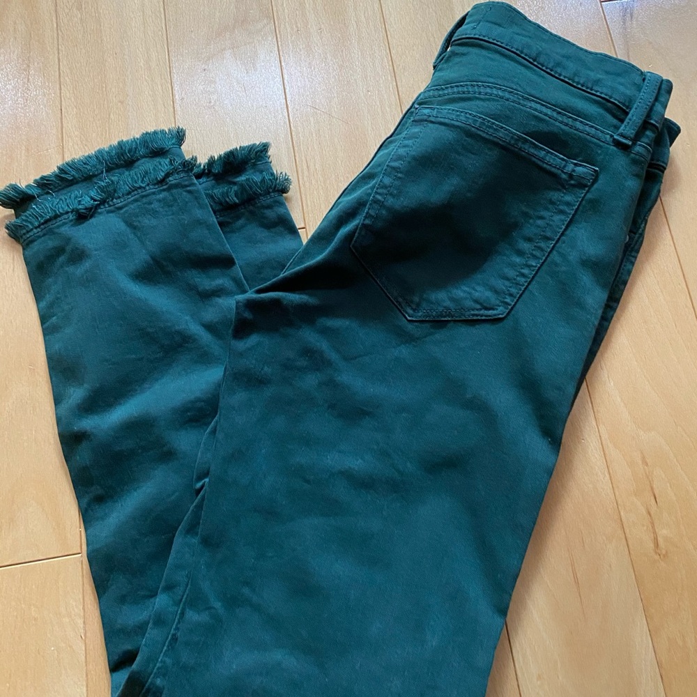 Loft Women’s 00 skinny dark green cropped pants